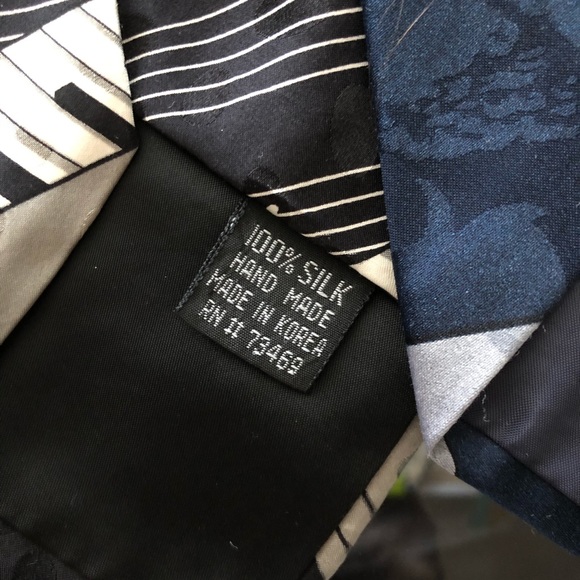 Vintage Looney Toons tie bundle silk - Picture 6 of 7